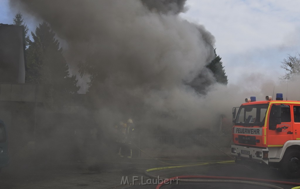 Feuer 2 Y Explo Koeln Hoehenhaus Scheuerhofstr P0212.JPG - Miklos Laubert